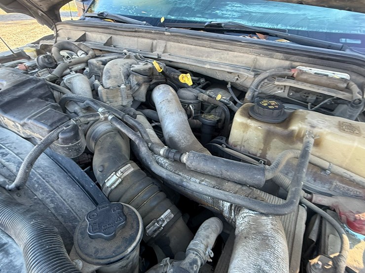 2011-ford-f250-image-18