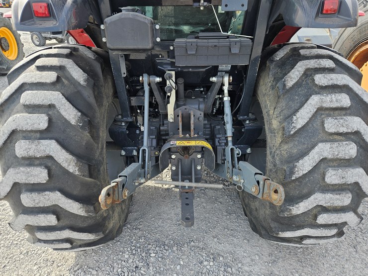 2021-massey-ferguson-1835m-image-19