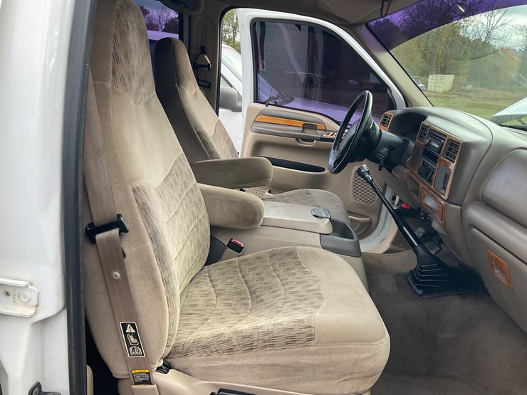 2000-ford-2000-image-17