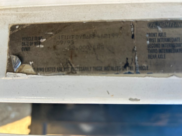 #22533-•-1994-freightliner-t/a-daycab-dump-truck-vin:-1fuyfdyb6rp462199-image-65