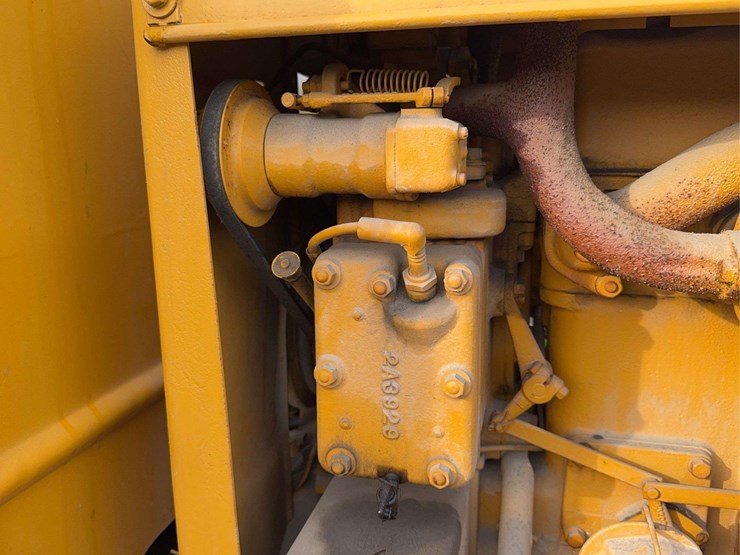 1937-caterpillar-no.-212-motor-grader-image-50