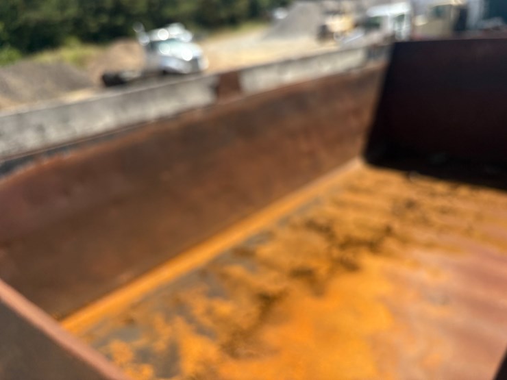 1995-international-9400-image-80