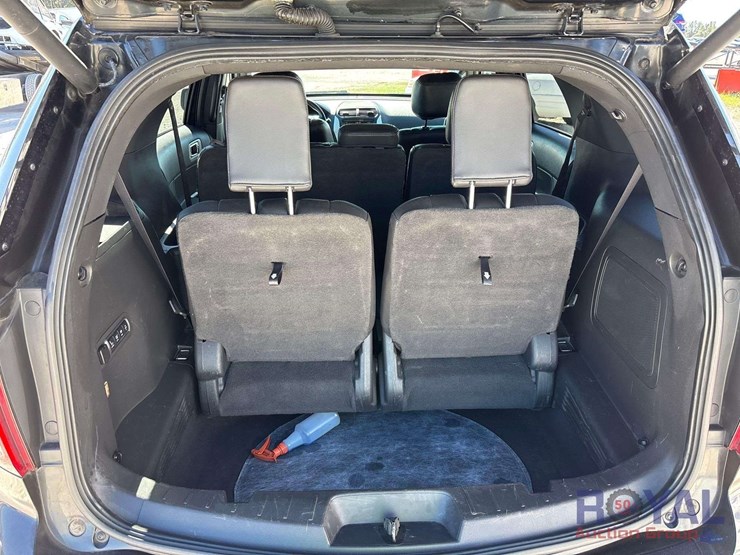 2014-ford-explorer-limited-image-25