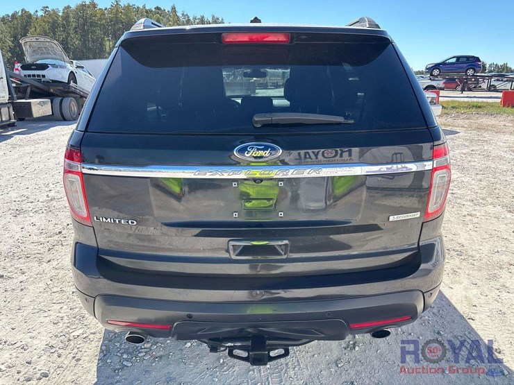 2014-ford-explorer-limited-image-29