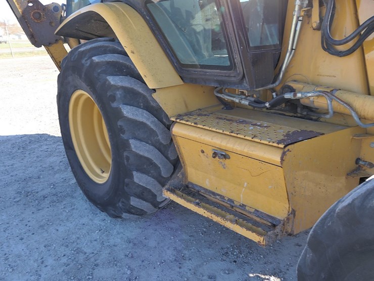 2006-caterpillar-420d-image-21