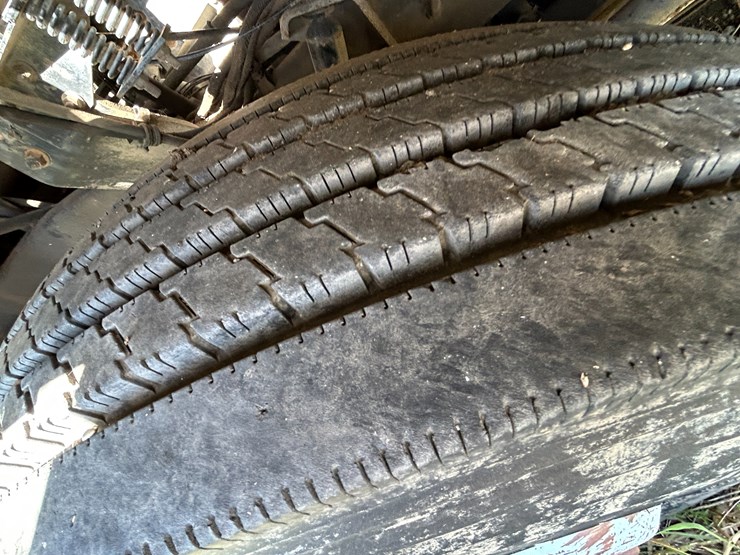 #22560-•-inop-2004-auto-car-t/a-daycab-garbage-truck-5vcdc6ce54h200305-image-11