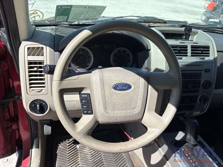 2008-ford-escape-xlt-image-13