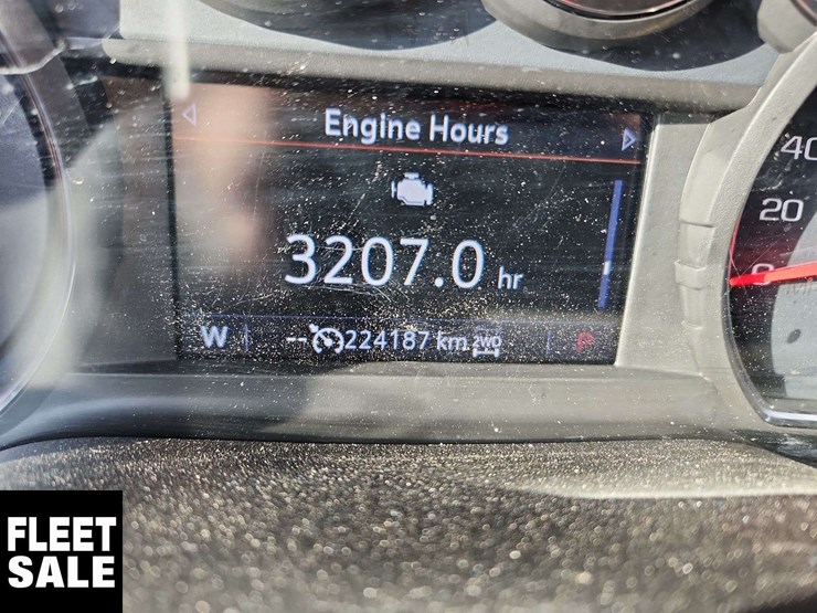 2019-chevrolet-silverado-1500-image-8