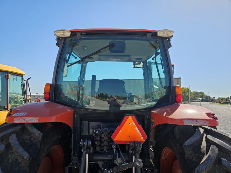 2013-kubota-m135gx-image-11