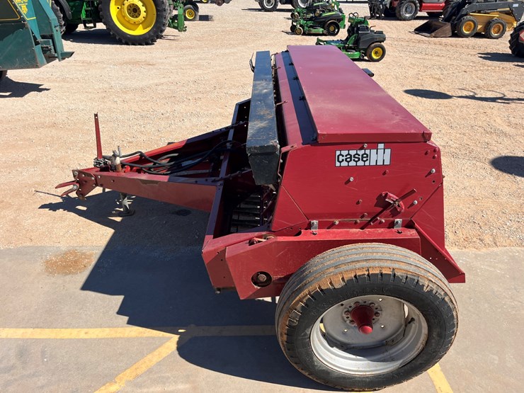 case-ih-5100-image-12