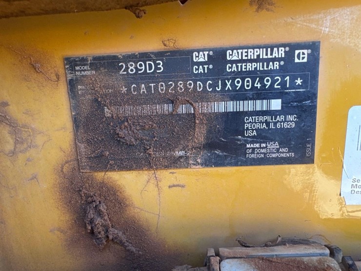 2021-caterpillar-289d3-image-22