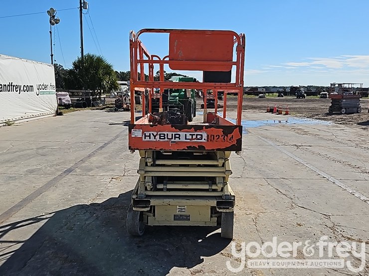 2002-jlg-2646e2-image-9