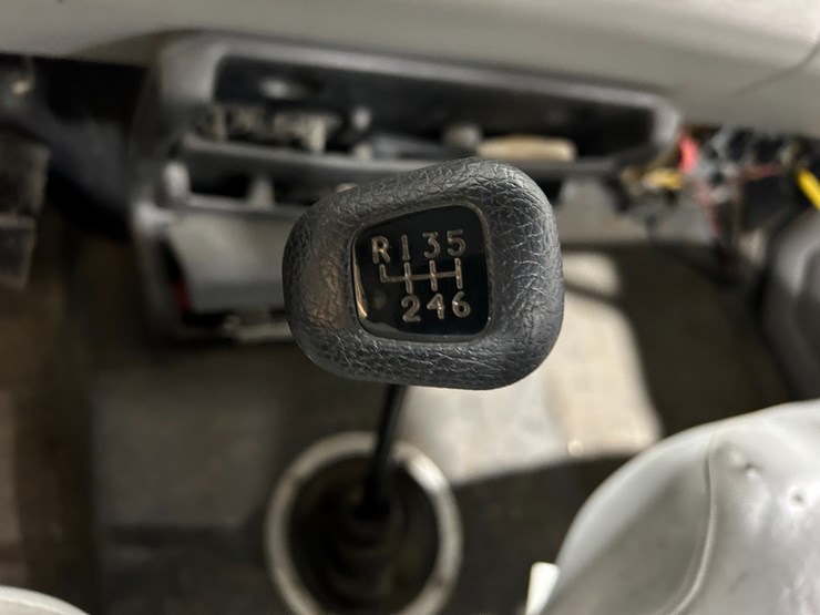 1993-freightliner-fl80-image-68