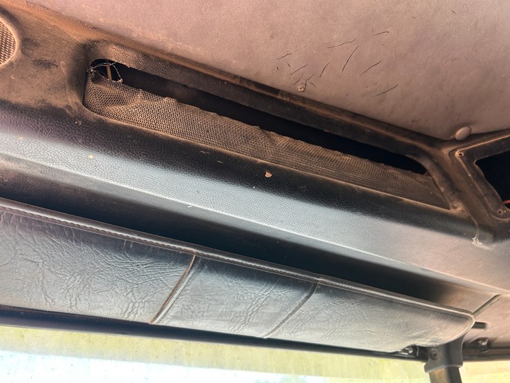 #22532-•-1996-freightliner-t/a-daycab-dump-truck-vin:1fuydzyb8tp876191-image-45