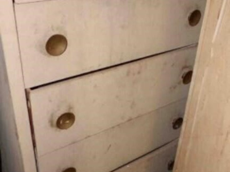 metal-dresser,-napa-control-arms-image-1