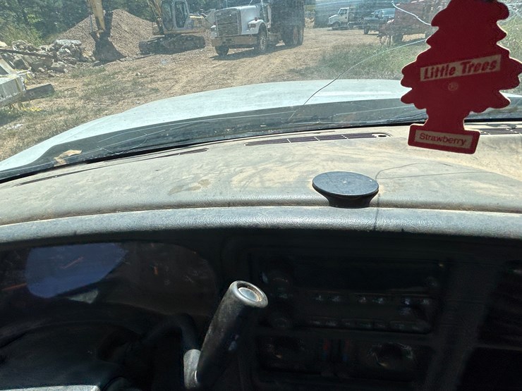 2007-chevrolet-silverado-image-35