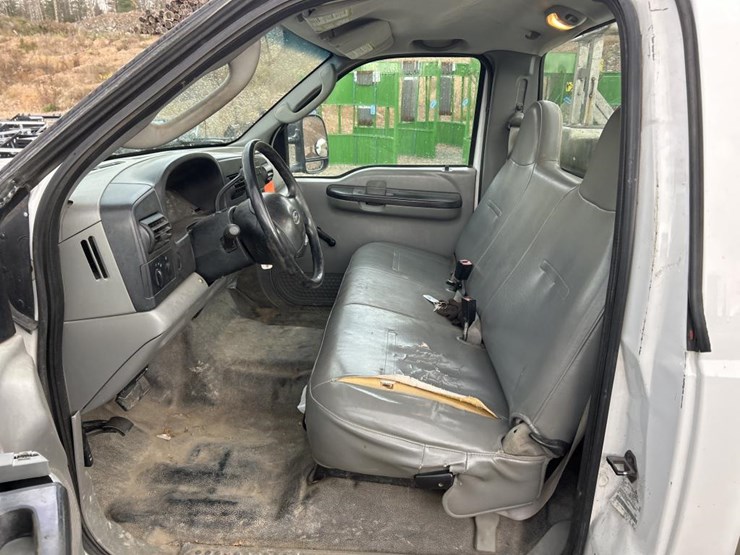 2006-ford-f250-image-46