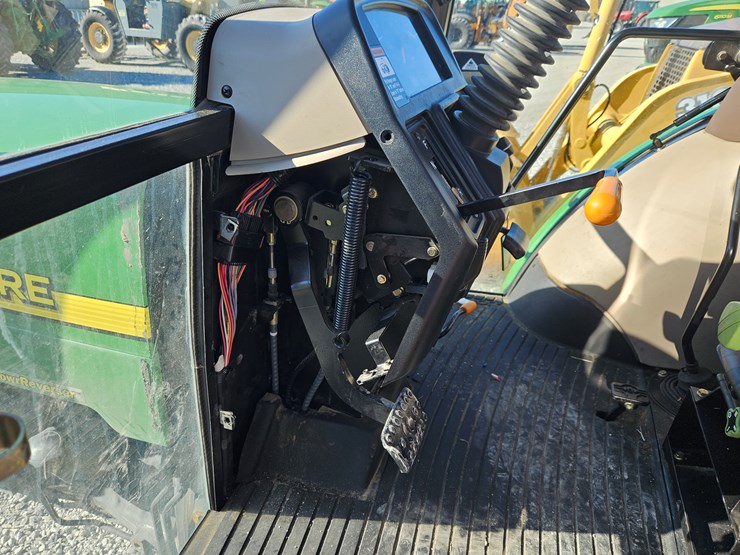 2004-john-deere-5420-image-13