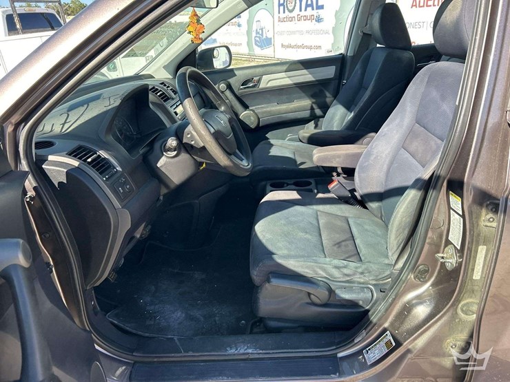 2010-honda-crv-image-12