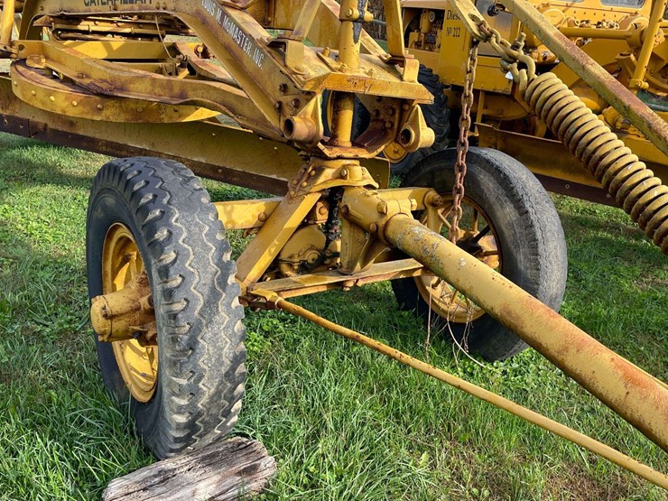 caterpillar-44-tow-grader-image-53