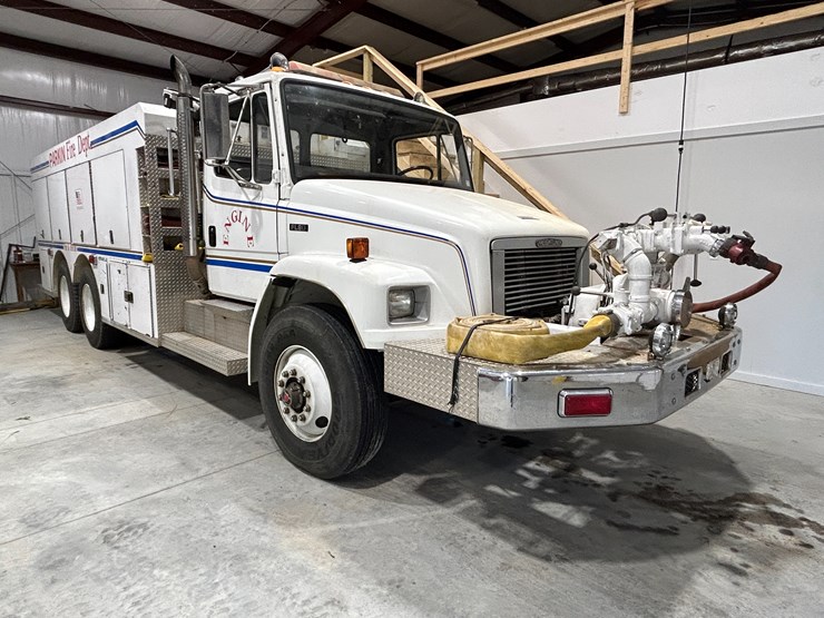 1993-freightliner-fl80-image-2