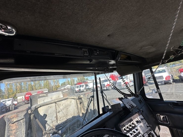 1995-kenworth-t800-image-20