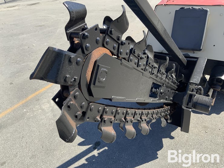 2000-ditch-witch-410sxd-image-12