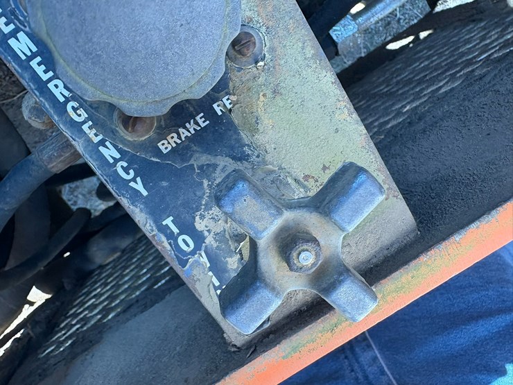 ferguson-8-10.5b-image-7