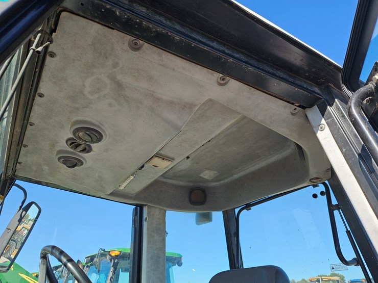 massey-ferguson-471-image-8