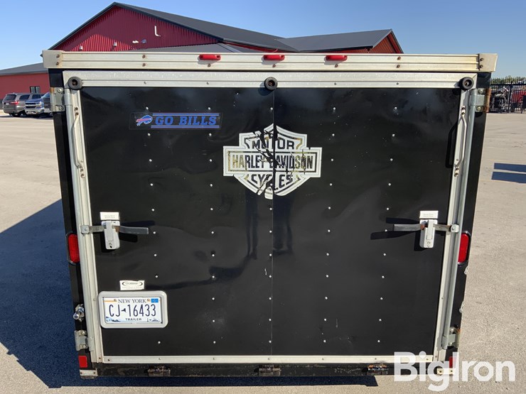 2005-united-expressline-image-19