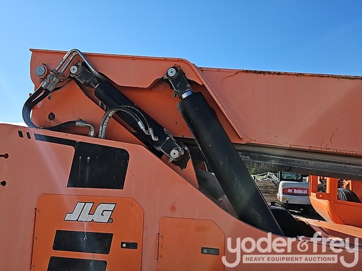 2017-sky-trak-10054-image-9