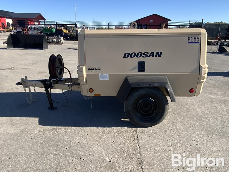 2005-doosan-p185wjd-image-8