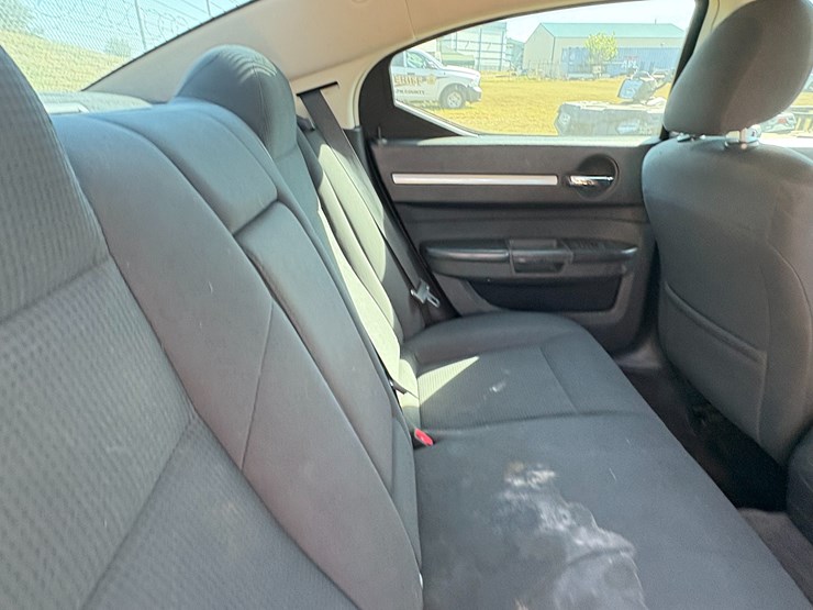 #22545-•-2010-dodge-charger-sxt-sedan-vin:-2b3ca3cvxah217072-image-18