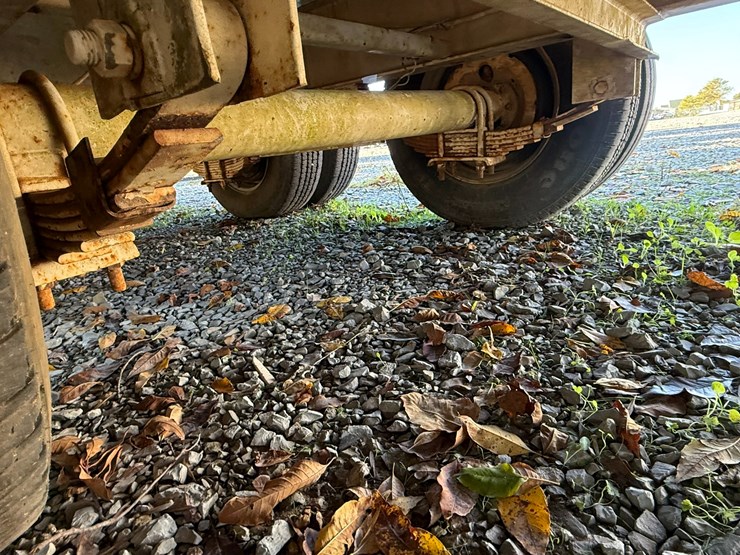 #22588-•-trial-king-19'-trailer-image-12