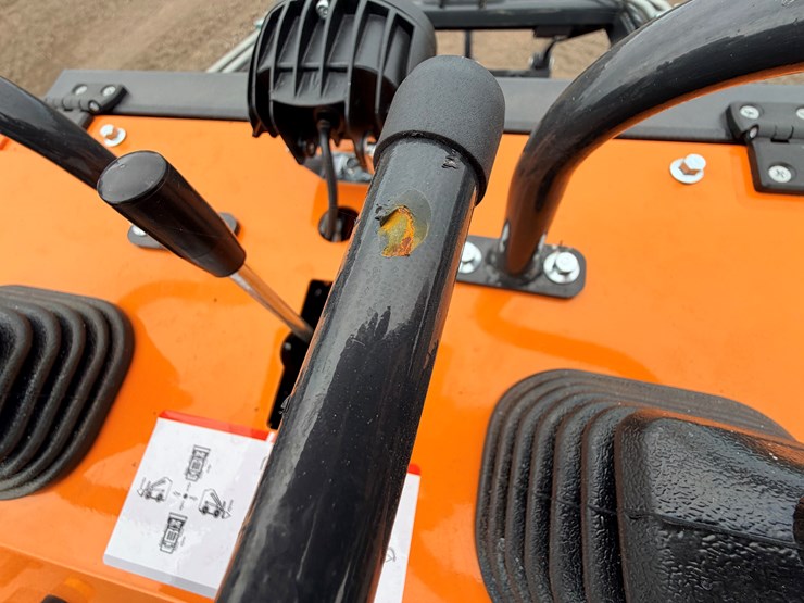 #1014-•-unused-2025-landhero-mini-skid-steer-loader-image-8