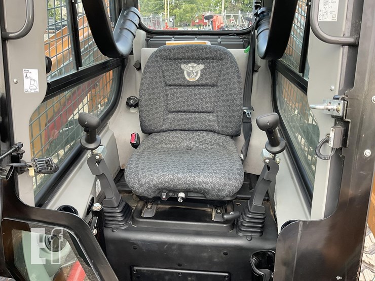 2021-case-tr270b-image-18