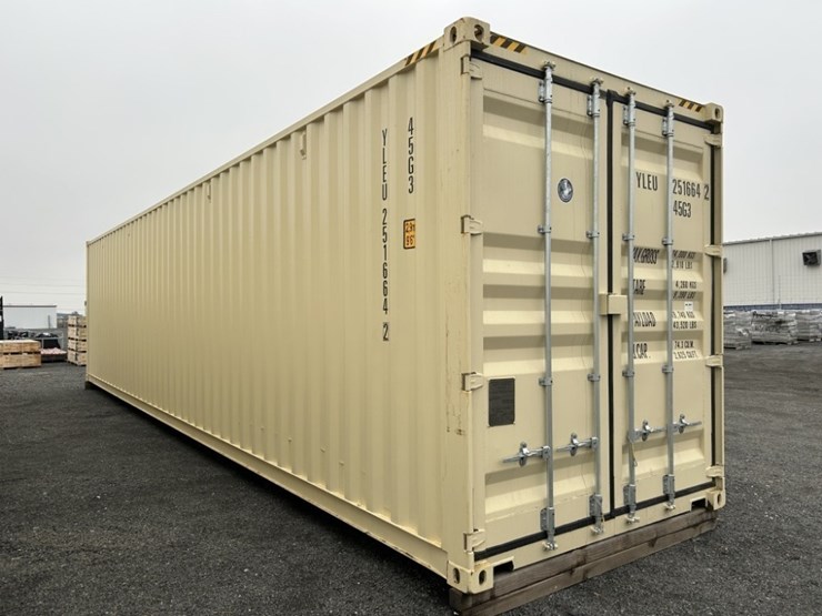2025-40'-high-cube-shipping-container-image-6