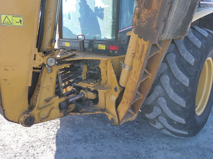2006-caterpillar-420d-image-15