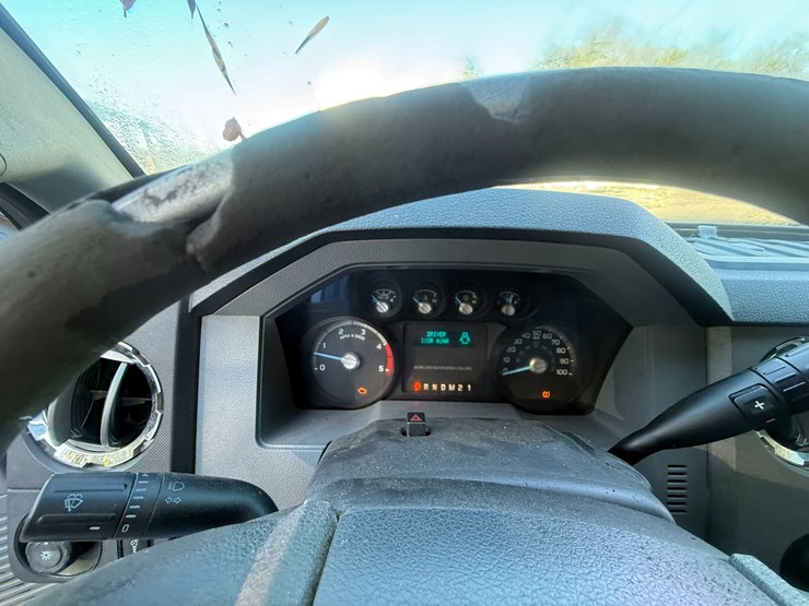 2011-ford-f250-image-63