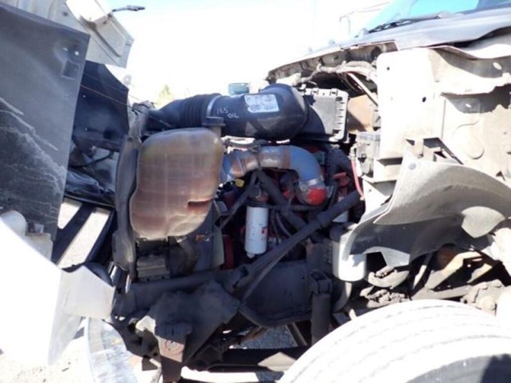 2013-ford-f750-image-24