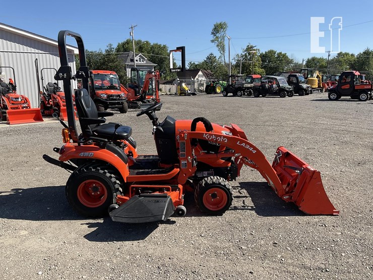 2022-kubota-bx2380-image-7