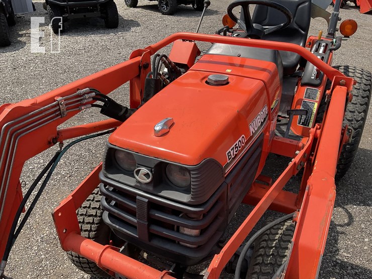 2003-kubota-b7500dt-image-10