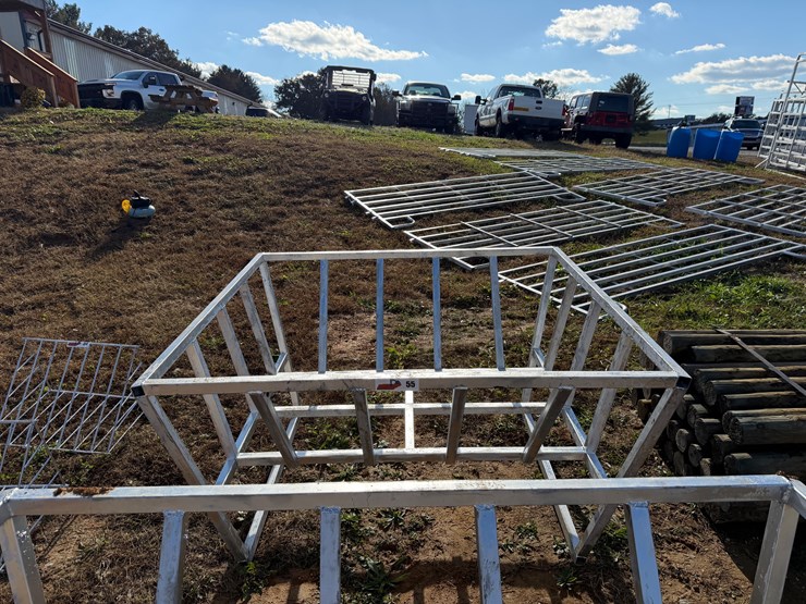 #55-•-galvanized-hay-feeders-image-1