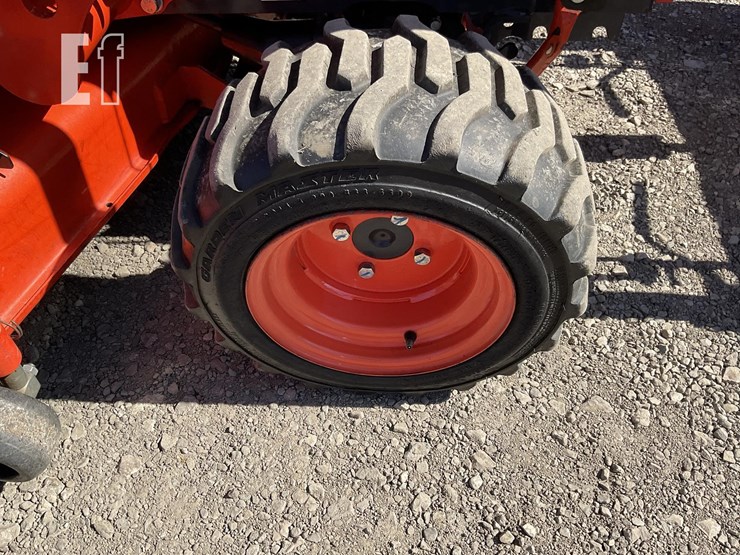 2022-kubota-bx2380-image-16