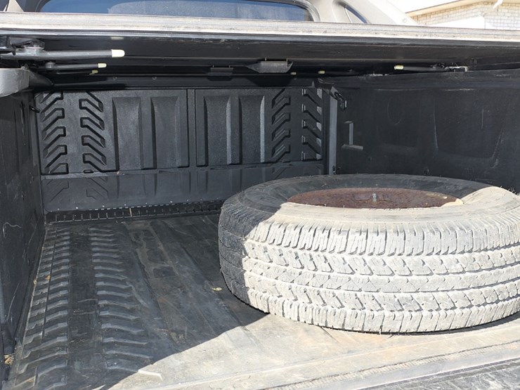 2005-chevy-avalanche-4x4-4dr-pickup,-sn:3gnek12z85g233782,-5.3l-v8,-4wd,-18-image-12