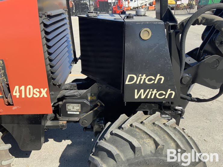 2000-ditch-witch-410sxd-image-17