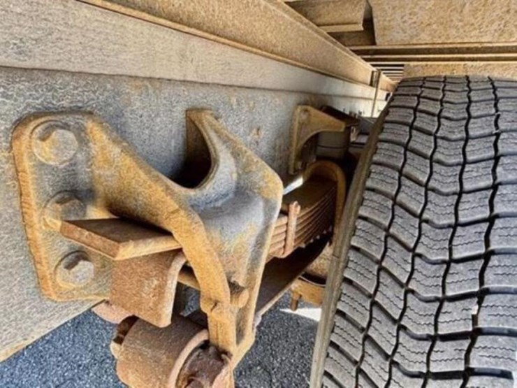 2013-ford-f750-xl-image-48