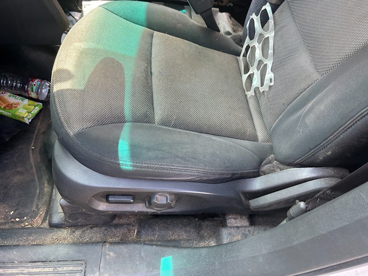 2013-ford-explorer-image-53