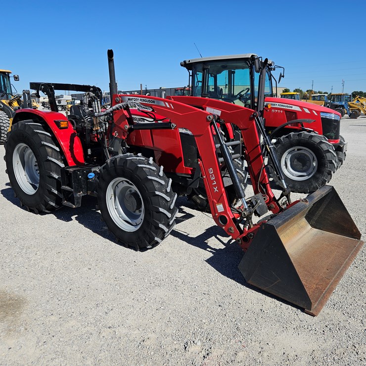 2015 MASSEY-FERGUSON 4709