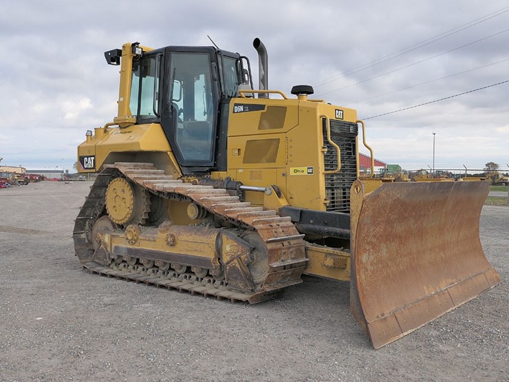 2015-caterpillar-d6n-xl-image-9